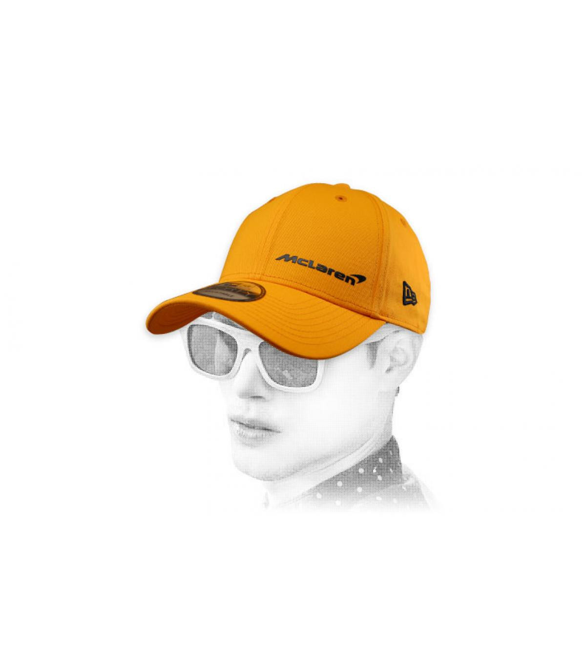 gorra McLaren amarillo Mclaren Essential 940 papaya